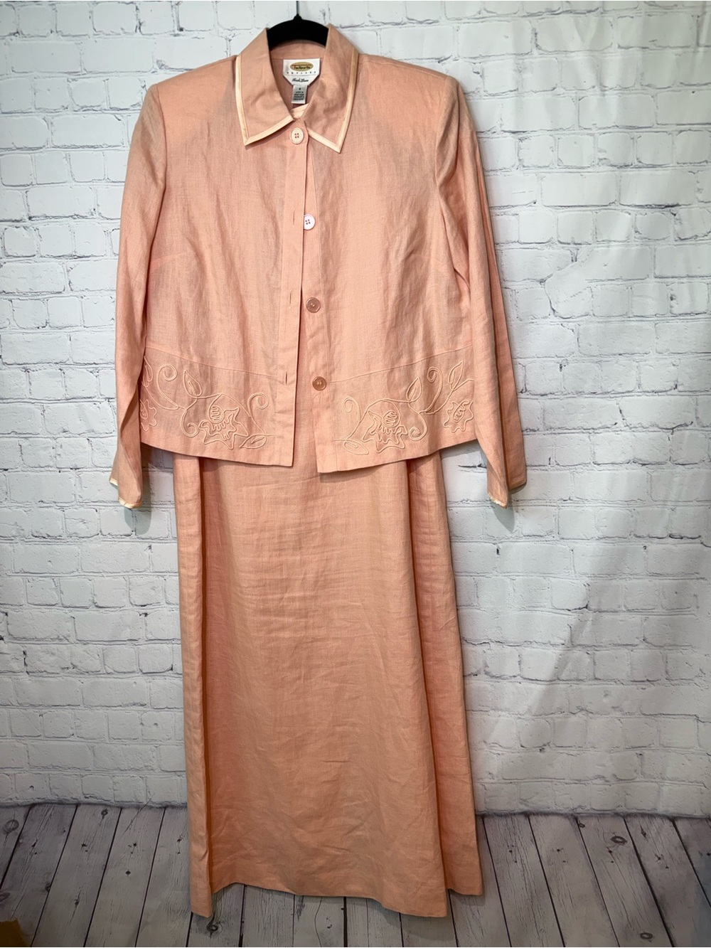 Vintage Talbots size 8P Irish Linen peach dress with matching jacket